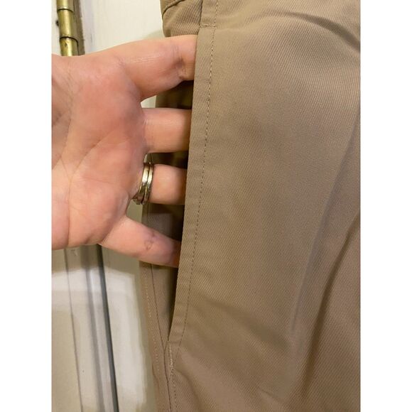 Men's Calloway Golf Shorts - Picture 3 of 8